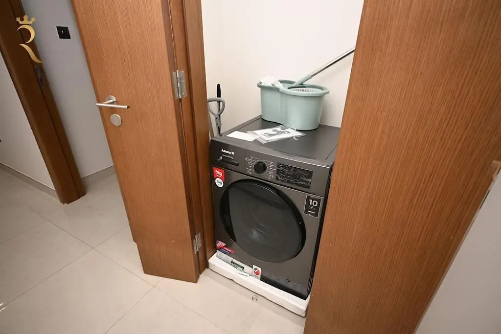 2Br Enchanted Hideaway With Pool & Gym Al Raha أبو ظبي 0*,  الإمارات العربية المتحدة